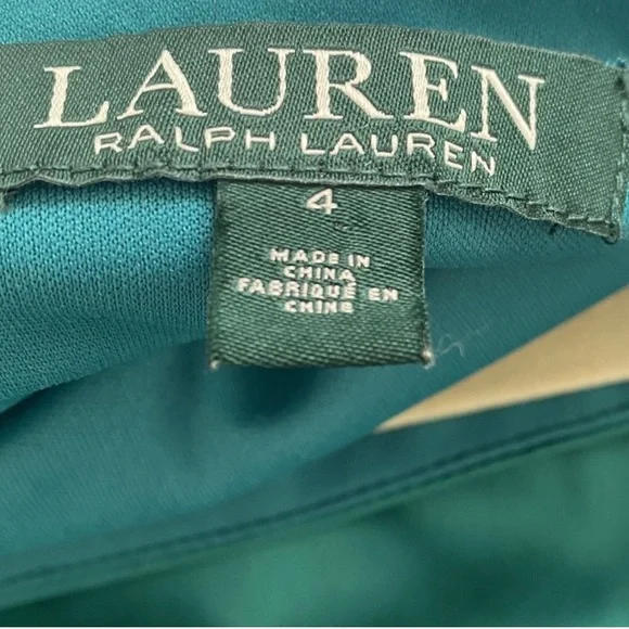 Ralph Lauren Emerald Off Shoulder Midi Dress
Size 4 - Picture 3 of 5